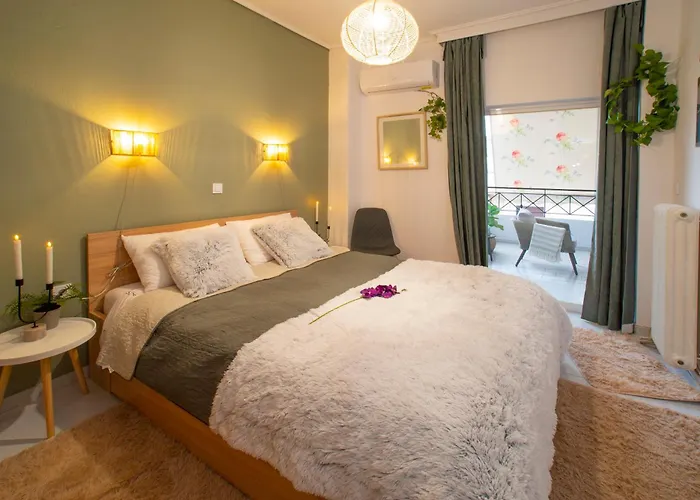 Top Floor Apartment In Chalkida